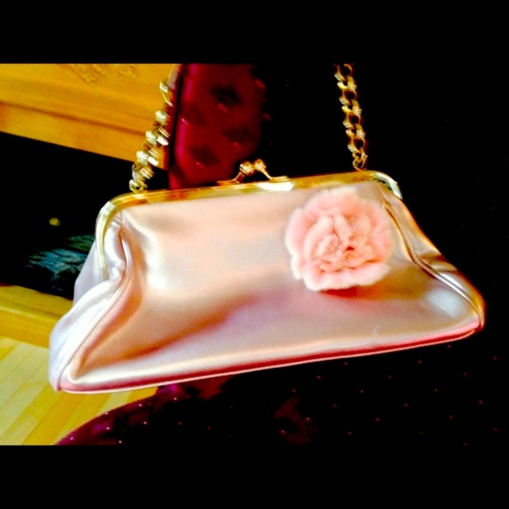 Beautiful Liz Claiborne Handbag